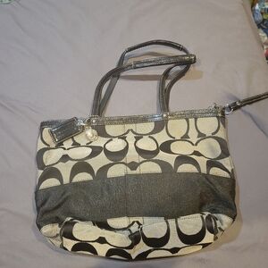 Coach Signature Style Shoulder Bag C Pattern Tan And Black
